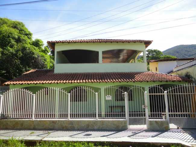 Casa - Venda: Centro, Rio Bonito - RJ