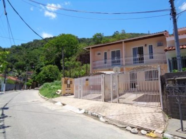 Casa - Aluguel: Centro, Rio Bonito - RJ